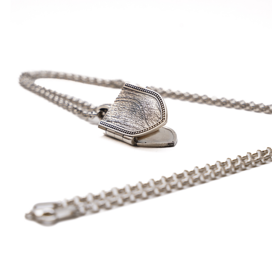 Next to Me locket NA - Nuar Jewelry