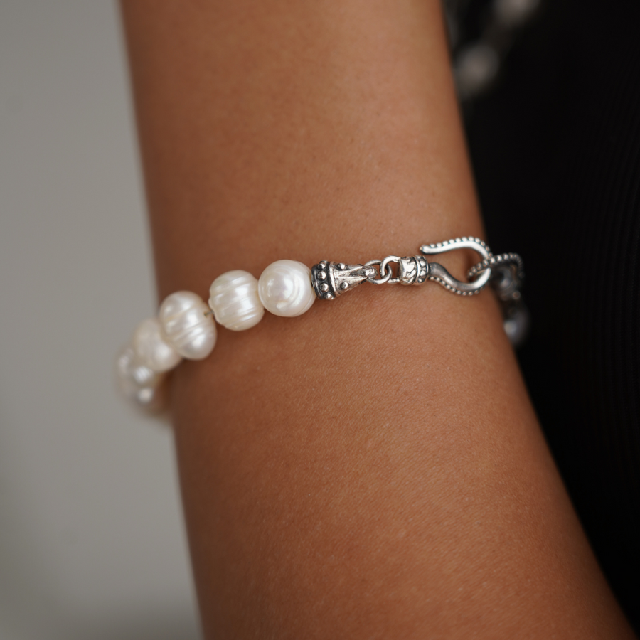 Chank bracelet