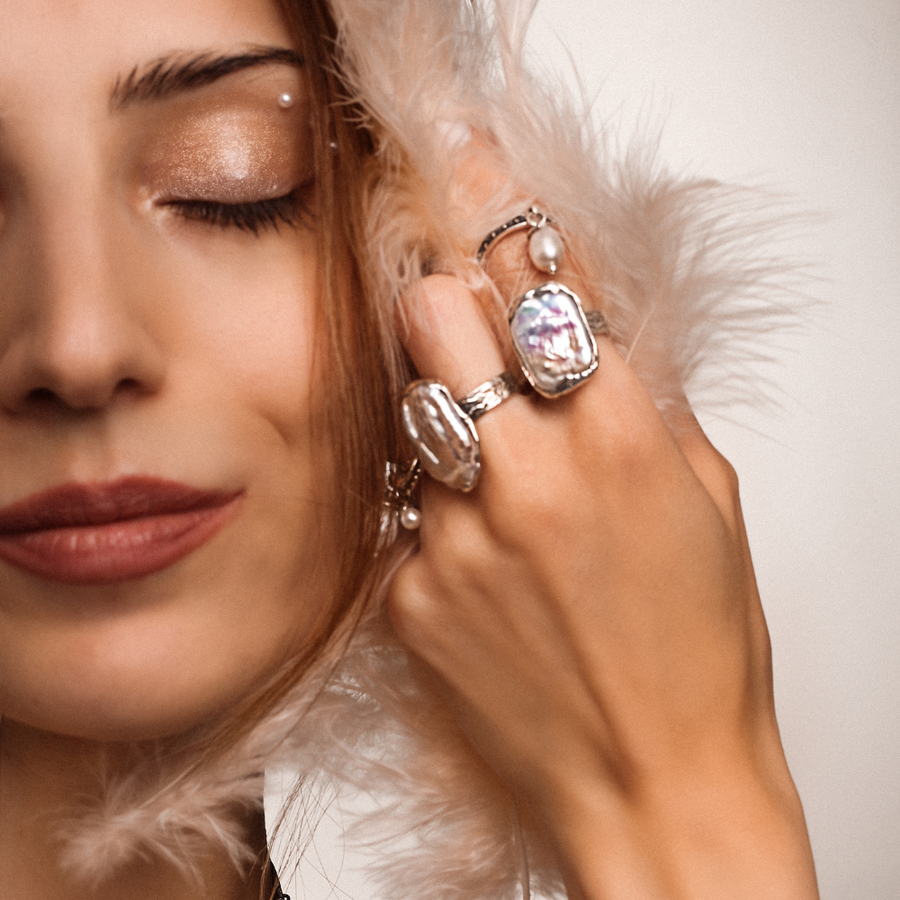 Swan ring with a massive Baroque pearl