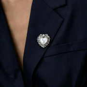 Queen of hearts brooch