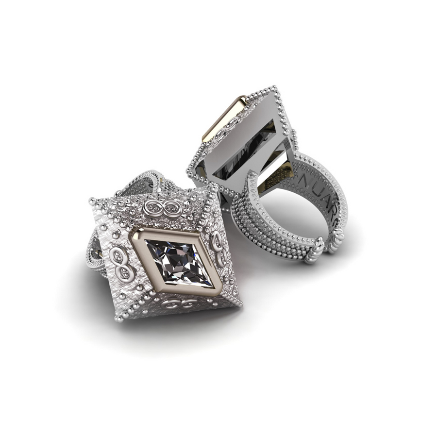 queen of diamonds ring